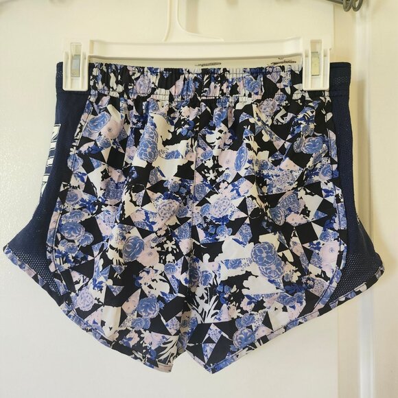 Nike Women’s Running Shorts Size L Dri-FIT Blue Purple Floral Geometric Athletic - Picture 3 of 8